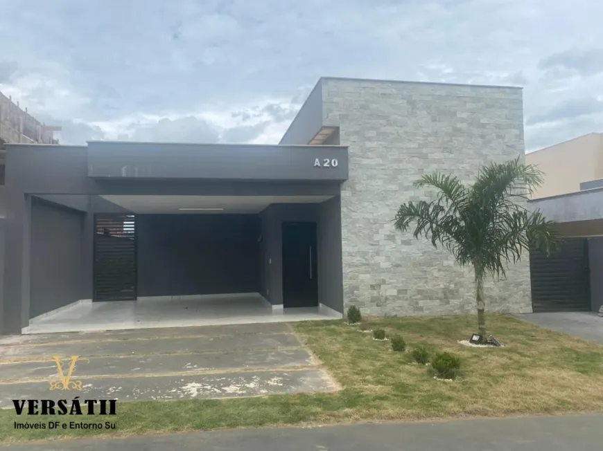 Foto 1 de Casa com 3 Quartos à venda, 174m² em Residencial e Comercial Damha, Cidade Ocidental