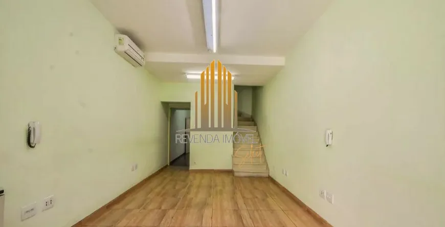 Foto 1 de Sobrado com 4 Quartos à venda, 150m² em Vila Sao Francisco (Zona Sul), São Paulo