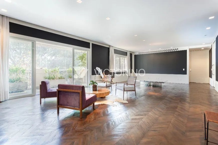 Foto 1 de Apartamento com 4 Quartos à venda, 315m² em Itaim Bibi, São Paulo