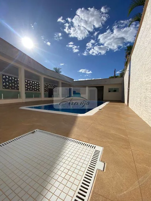 Foto 1 de Casa com 3 Quartos à venda, 360m² em Plano Diretor Sul, Palmas