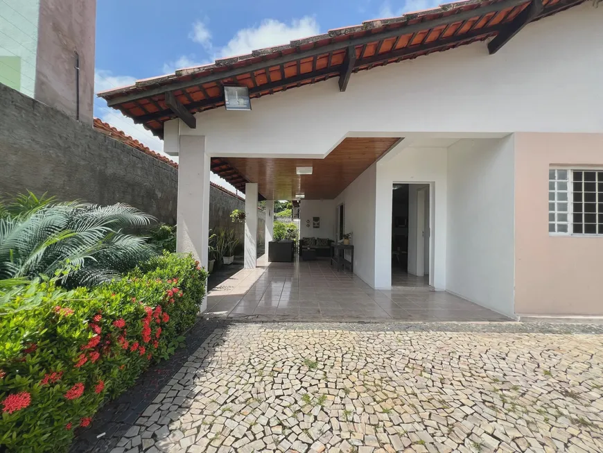 Foto 1 de Casa com 4 Quartos à venda, 193m² em Ininga, Teresina