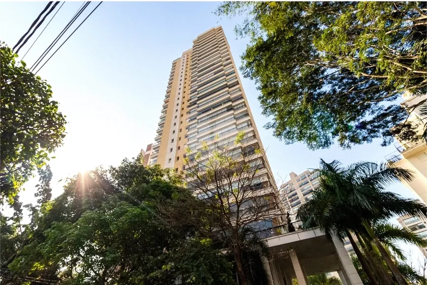 Foto 1 de Apartamento com 3 Quartos à venda, 216m² em Chácara Klabin, São Paulo