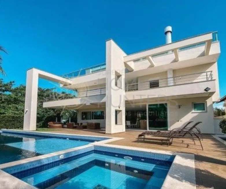 Foto 1 de Casa com 6 Quartos à venda, 900m² em Jurerê Internacional, Florianópolis