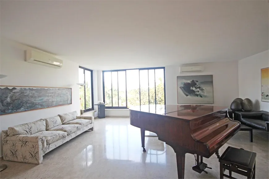 Foto 1 de Casa com 5 Quartos à venda, 500m² em Jardim Guedala, São Paulo