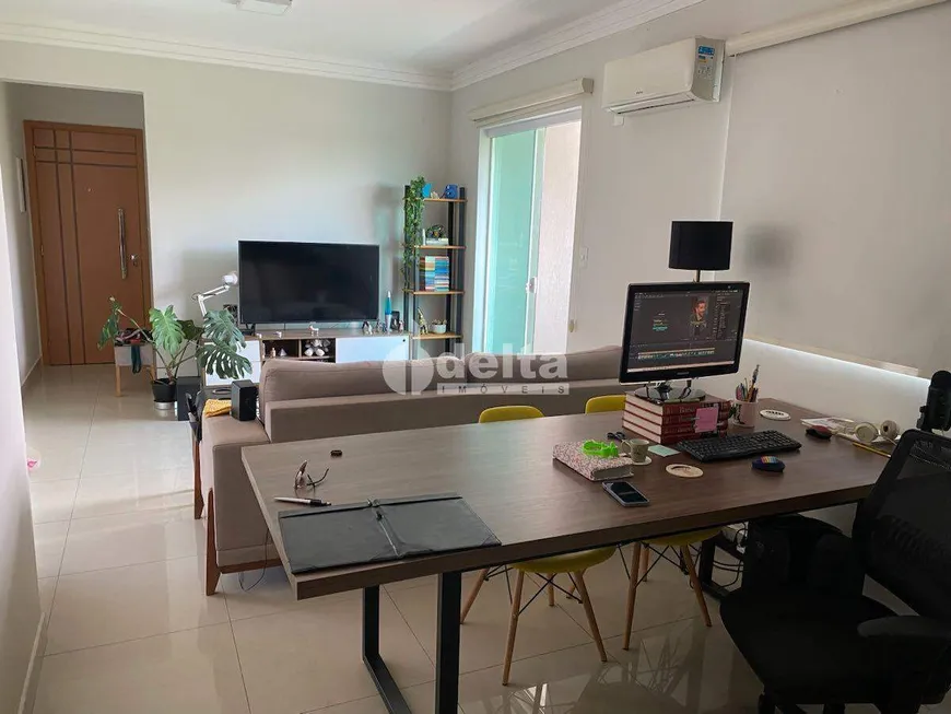 Foto 1 de Apartamento com 3 Quartos à venda, 78m² em Saraiva, Uberlândia