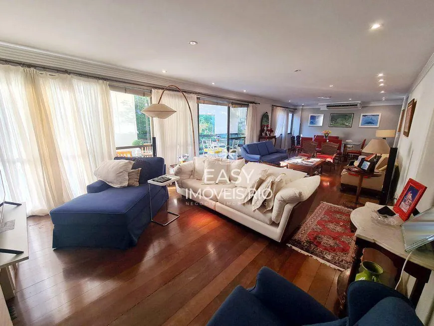 Foto 1 de Apartamento com 4 Quartos à venda, 228m² em Lagoa, Rio de Janeiro