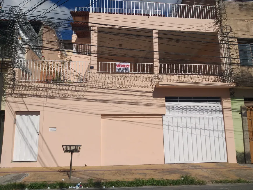 Foto 1 de Casa com 5 Quartos à venda, 273m² em Concórdia, Belo Horizonte