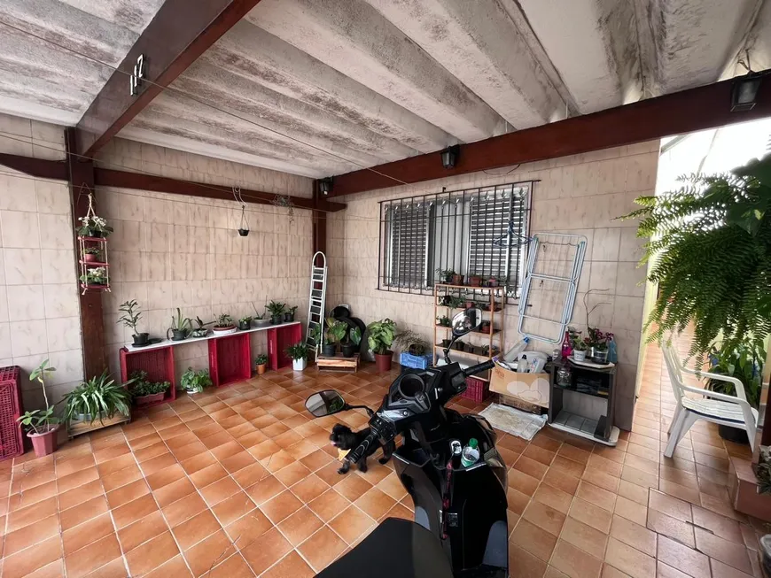 Foto 1 de Casa com 2 Quartos à venda, 100m² em Vila Santa Clara, São Paulo