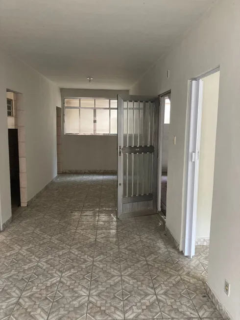 Foto 1 de Apartamento com 2 Quartos para alugar, 63m² em Olaria, Rio de Janeiro