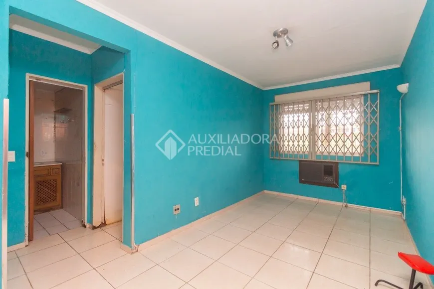 Foto 1 de Apartamento com 1 Quarto para alugar, 45m² em Santa Tereza, Porto Alegre