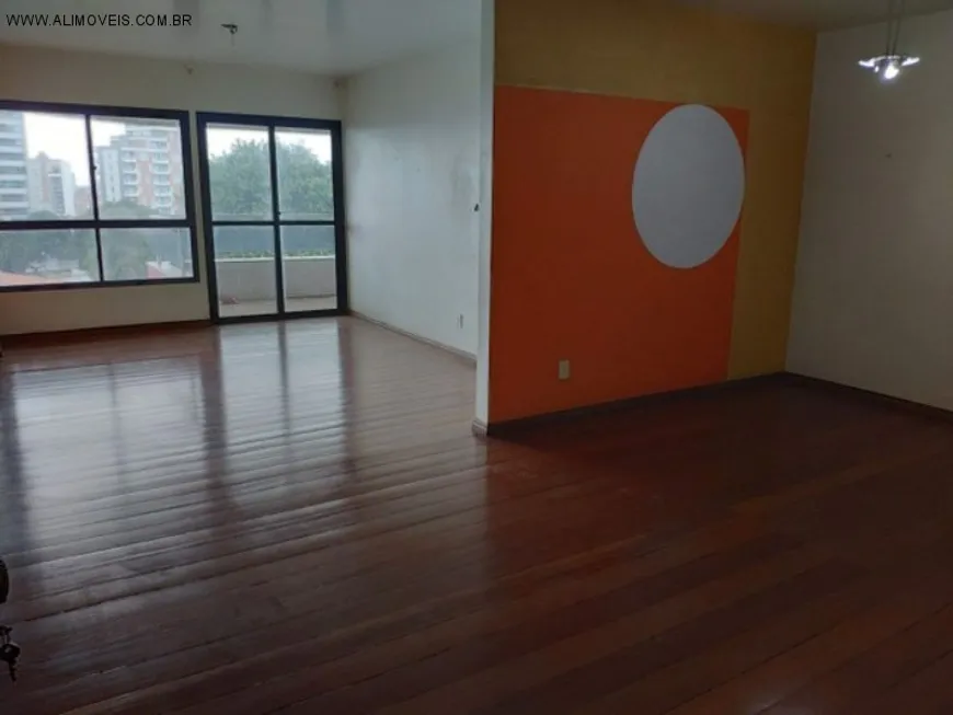 Foto 1 de Apartamento com 3 Quartos à venda, 140m² em Centro, Feira de Santana