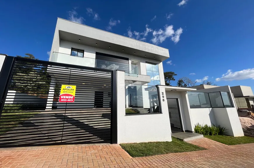 Foto 1 de Sobrado com 3 Quartos à venda, 200m² em Cadorin, Pato Branco