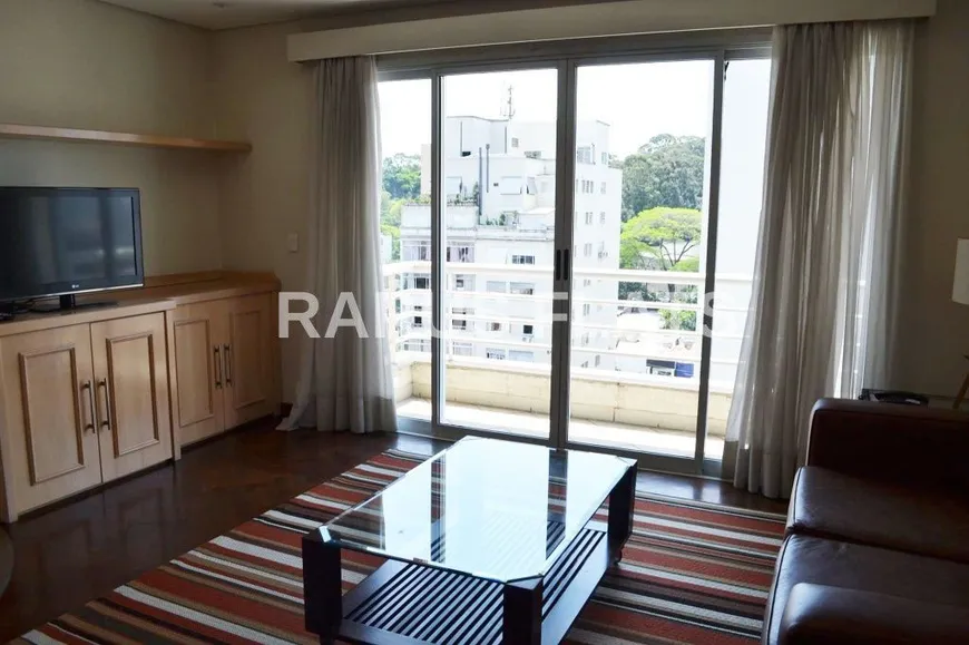 Foto 1 de Flat com 1 Quarto para alugar, 52m² em Pinheiros, São Paulo