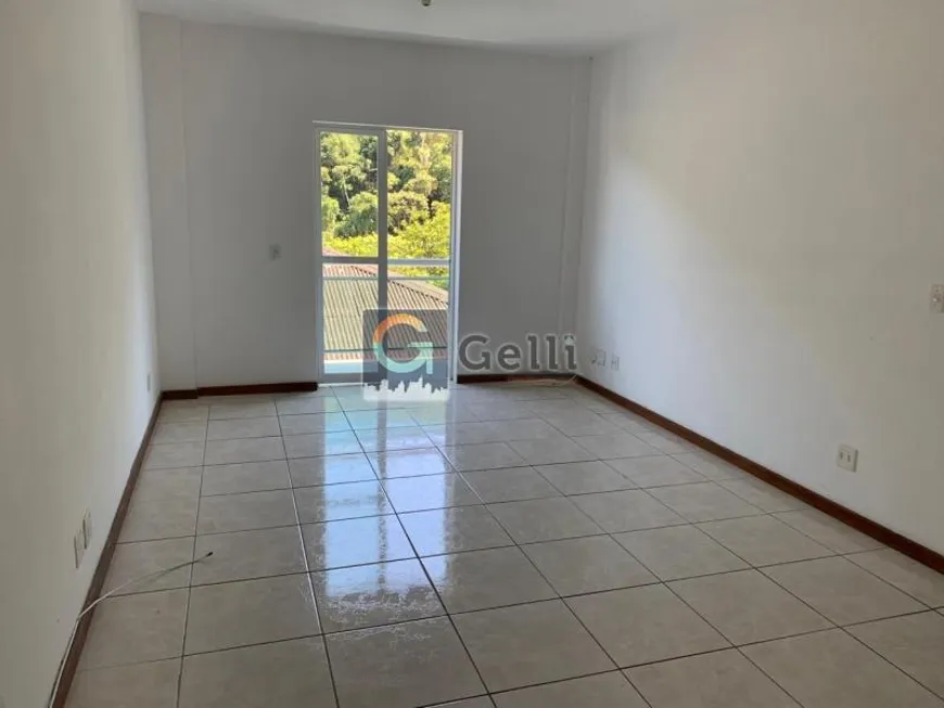 Foto 1 de Apartamento com 2 Quartos para venda ou aluguel, 75m² em Morin, Petrópolis