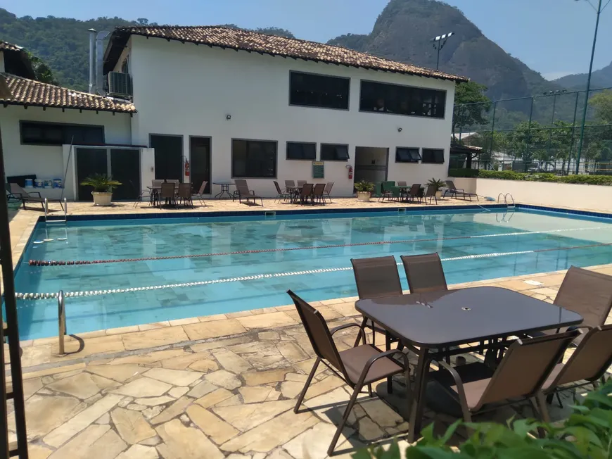 Foto 1 de Lote/Terreno à venda, 780m² em Jacarepaguá, Rio de Janeiro