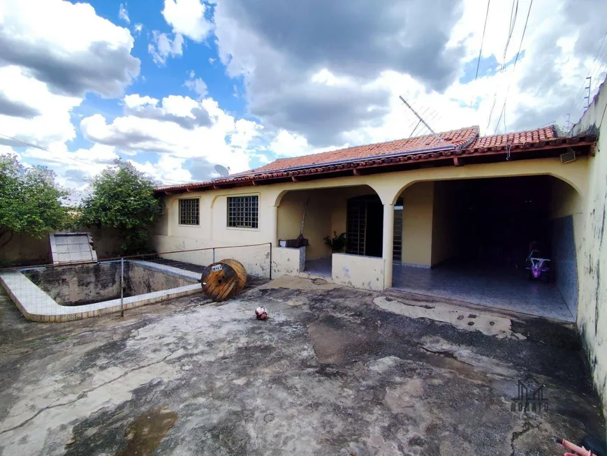 Foto 1 de Casa com 3 Quartos à venda, 170m² em São Francisco, Goiânia