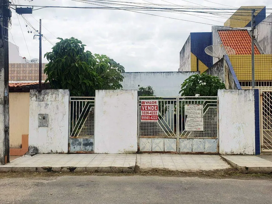 Foto 1 de Casa com 3 Quartos à venda, 340m² em Cirurgia, Aracaju