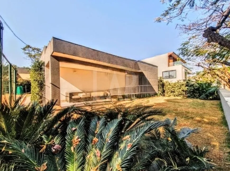 Foto 1 de Casa com 4 Quartos à venda, 700m² em Bandeirantes, Belo Horizonte