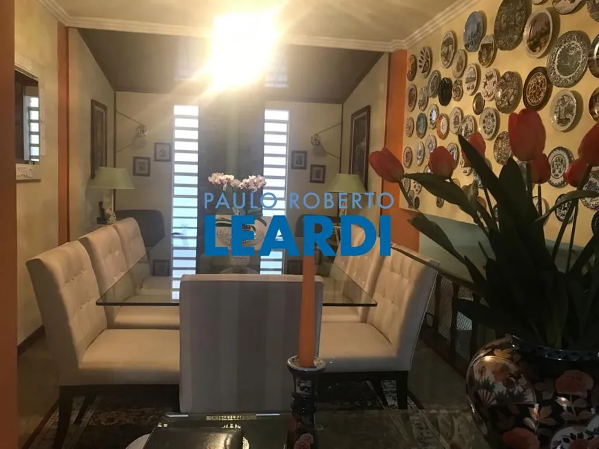 Foto 1 de Casa com 4 Quartos à venda, 240m² em Jardim Leonor, São Paulo