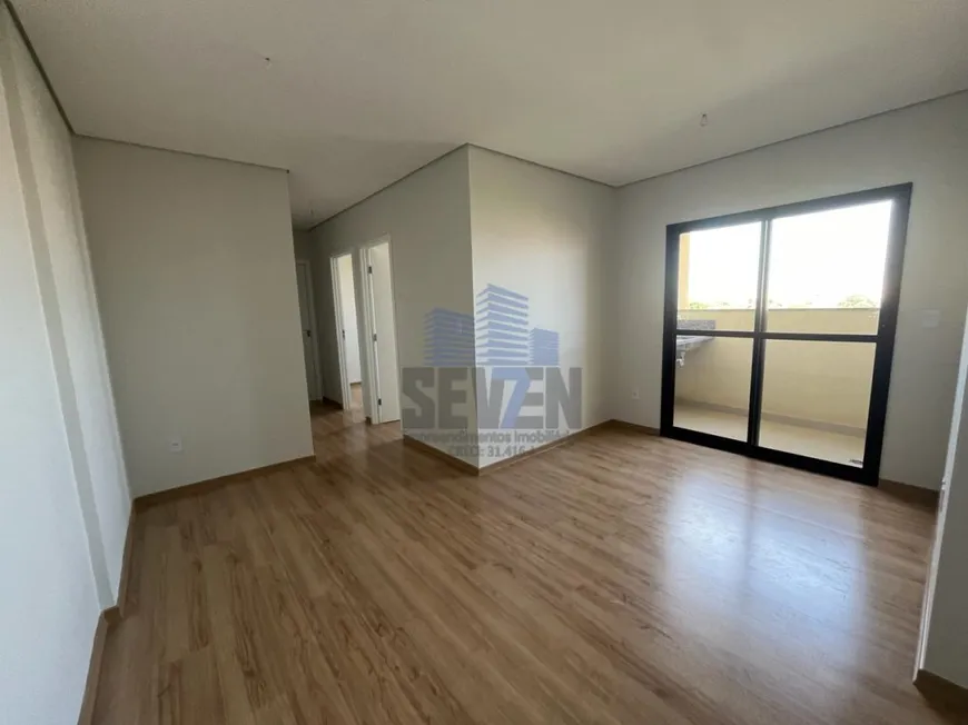 Foto 1 de Apartamento com 3 Quartos à venda, 69m² em Jardim Marambá, Bauru