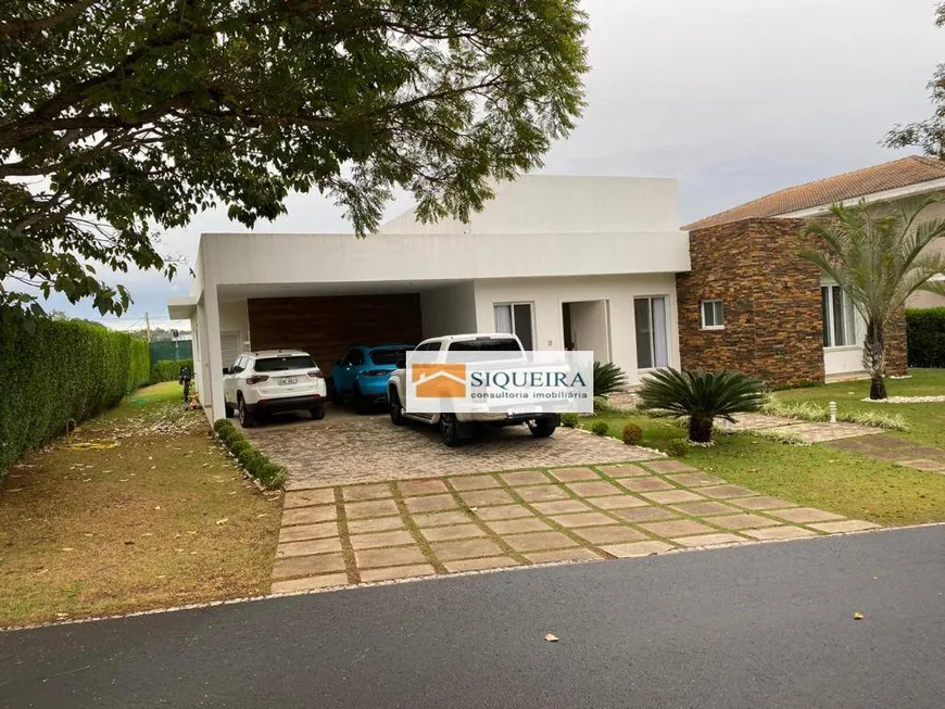Foto 1 de Casa de Condomínio com 3 Quartos para venda ou aluguel, 430m² em , Aracoiaba da Serra