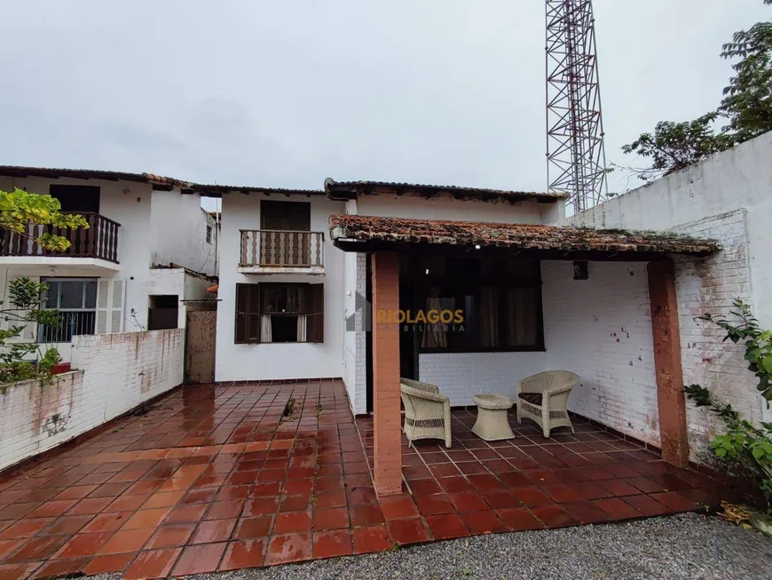Foto 1 de Casa de Condomínio com 3 Quartos à venda, 100m² em Peró, Cabo Frio