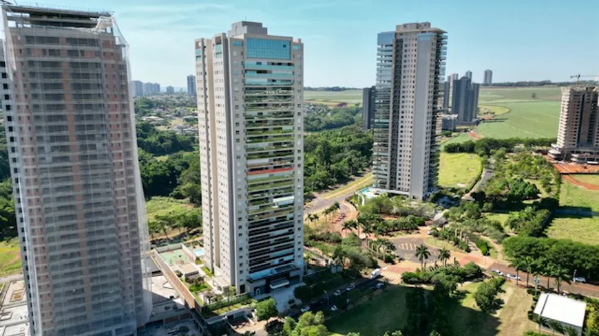 Foto 1 de Apartamento com 3 Quartos à venda, 237m² em Jardim Ilhas do Sul, Ribeirão Preto