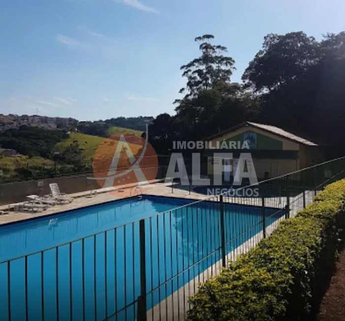 Foto 1 de Apartamento com 2 Quartos à venda, 57m² em Jardim Caiapia, Cotia