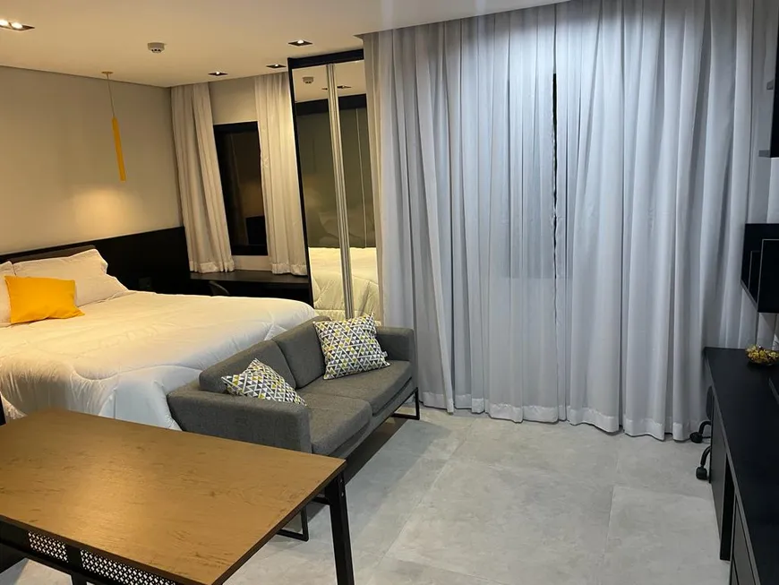 Foto 1 de Apartamento com 1 Quarto à venda, 27m² em Indianópolis, São Paulo