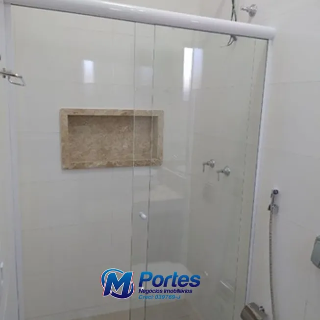 Foto 1 de Casa de Condomínio com 3 Quartos à venda, 225m² em , Ipiguá