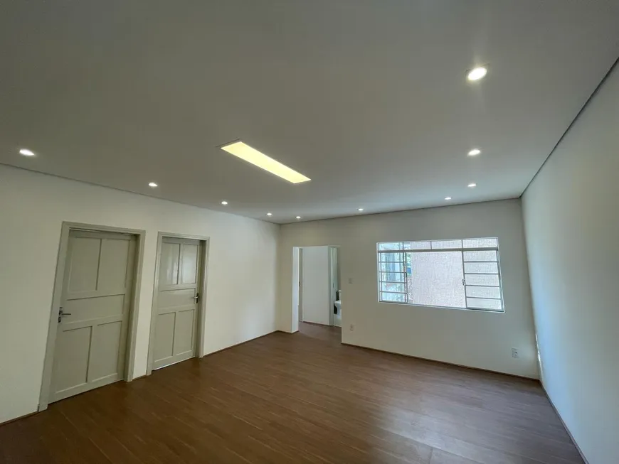 Foto 1 de Casa com 3 Quartos para alugar, 110m² em Santa Paula, São Caetano do Sul