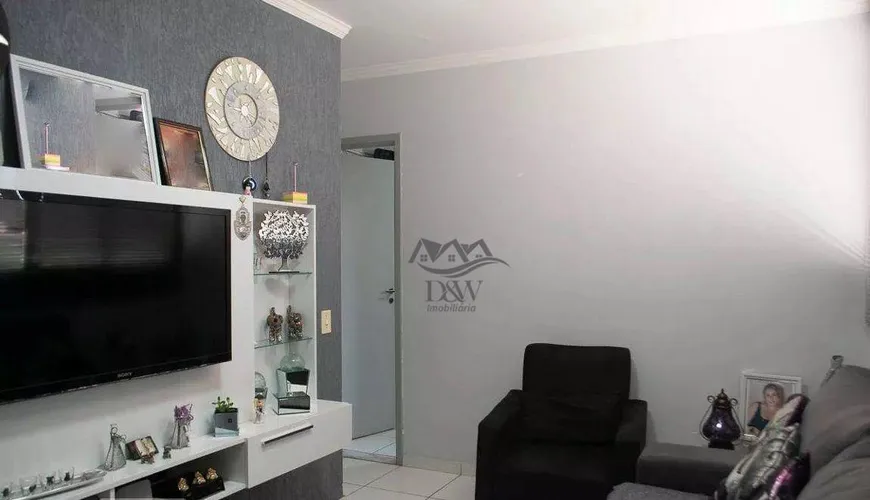 Foto 1 de Apartamento com 2 Quartos à venda, 48m² em Vila Amália, São Paulo