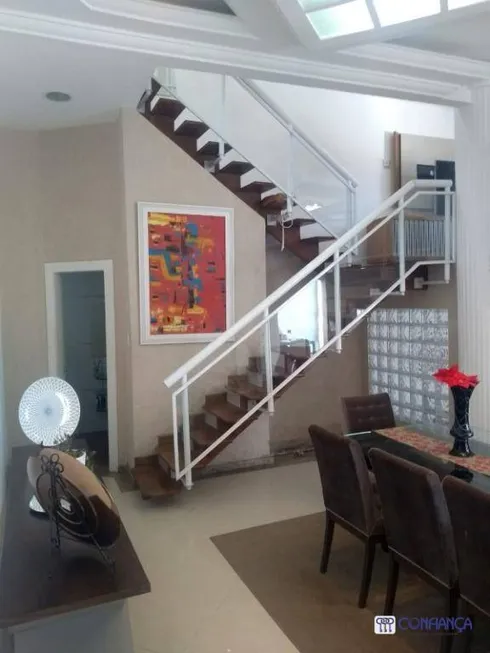 Foto 1 de Casa de Condomínio com 2 Quartos à venda, 180m² em Campo Grande, Rio de Janeiro