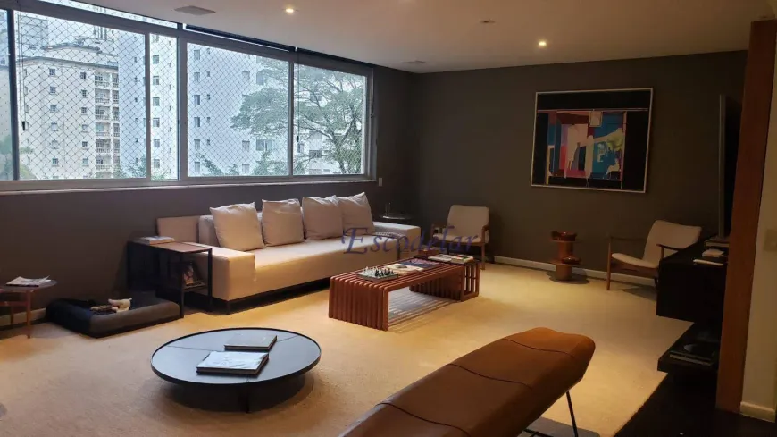 Foto 1 de Apartamento com 4 Quartos para alugar, 210m² em Itaim Bibi, São Paulo