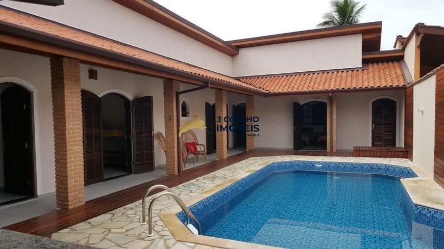 Foto 1 de Casa com 4 Quartos à venda, 200m² em Horto Florestal, Ubatuba