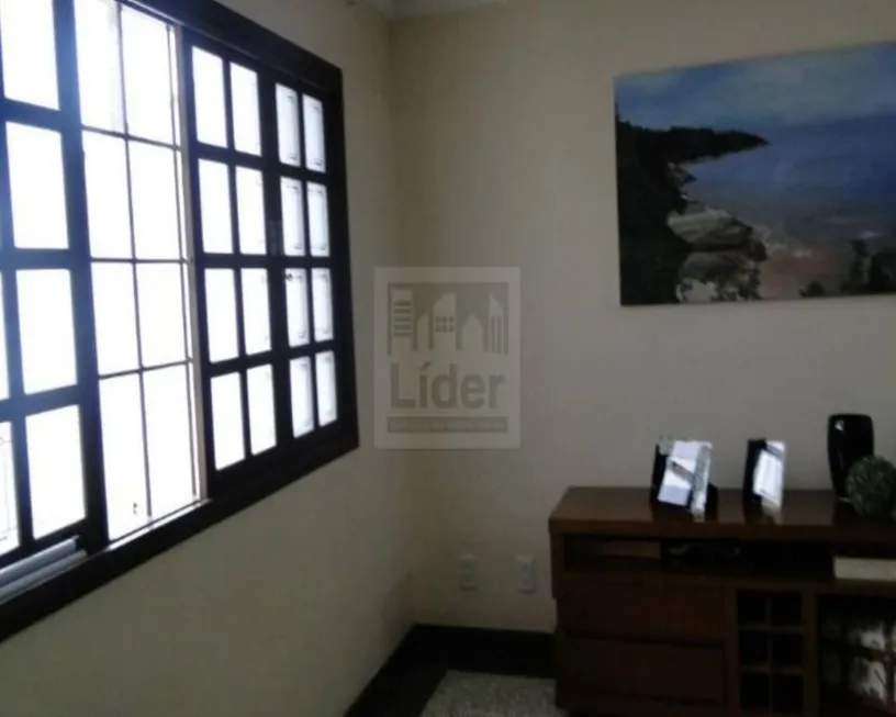 Foto 1 de Casa com 2 Quartos à venda, 170m² em Vila Resende, Caçapava