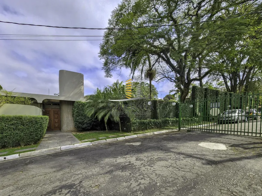 Foto 1 de Casa com 6 Quartos para venda ou aluguel, 900m² em Paineiras do Morumbi, São Paulo