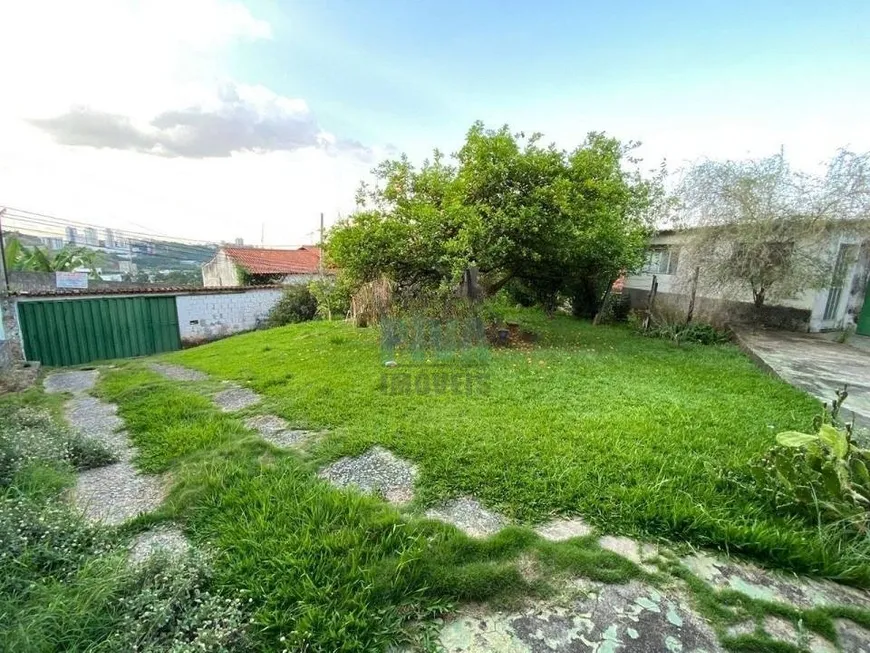 Foto 1 de Casa com 2 Quartos à venda, 100m² em Caiçaras, Belo Horizonte