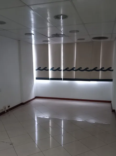 Foto 1 de Ponto Comercial para alugar, 36m² em Centro, Rio de Janeiro