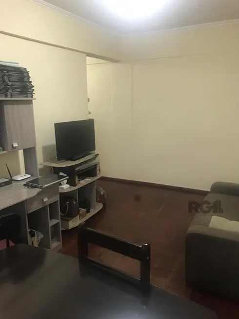 Foto 1 de Apartamento com 1 Quarto à venda, 43m² em Partenon, Porto Alegre