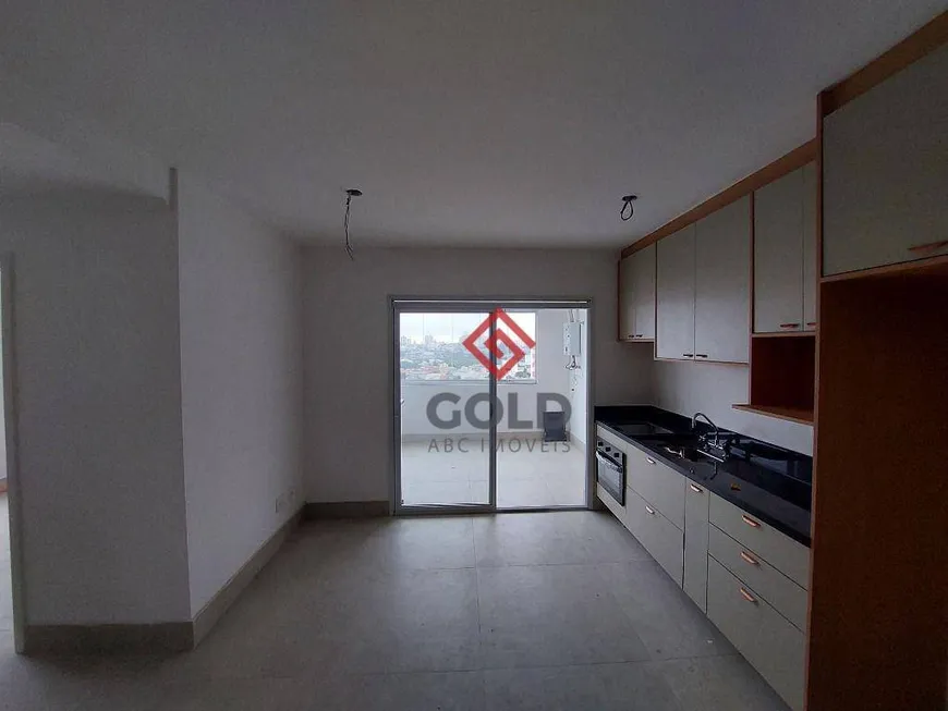 Foto 1 de Apartamento com 2 Quartos para alugar, 67m² em Parque das Nações, Santo André