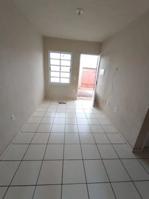 Foto 1 de Casa com 2 Quartos para alugar, 47m² em Jardim Cristo Redentor, Ribeirão Preto