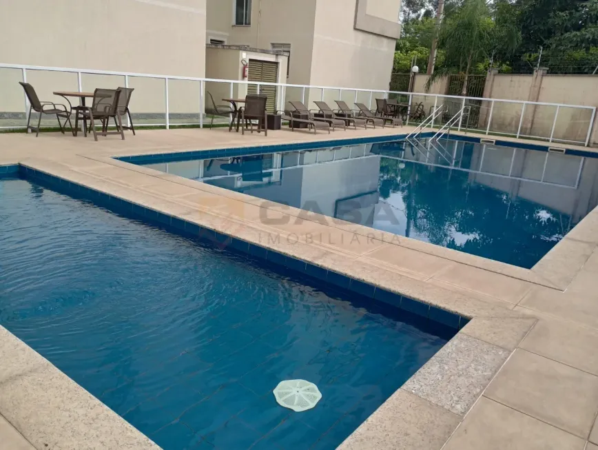 Foto 1 de Apartamento com 2 Quartos à venda, 47m² em Feu Rosa, Serra