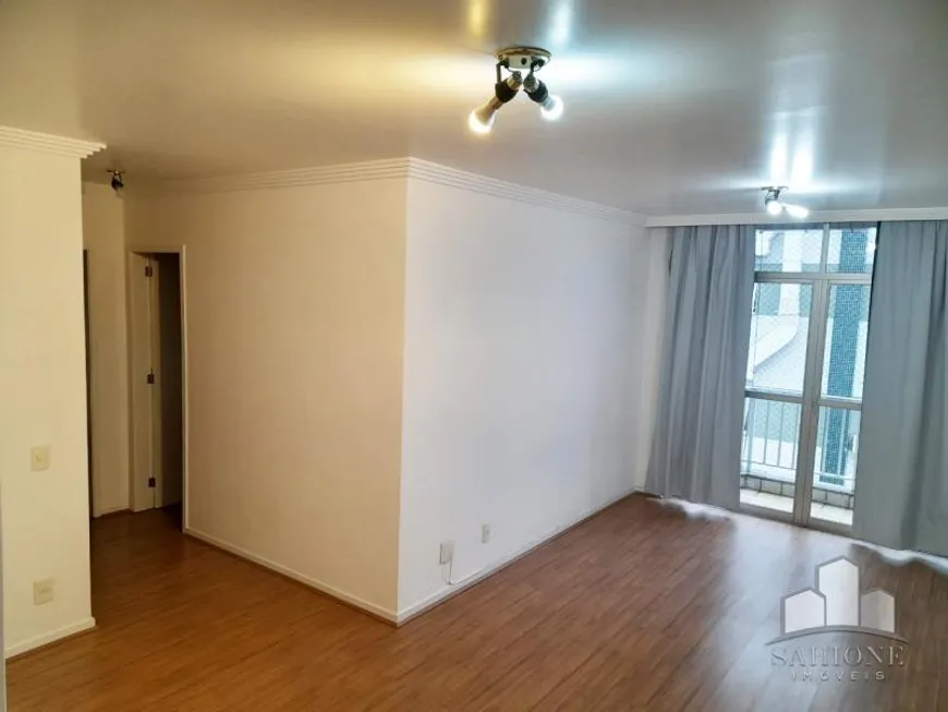 Foto 1 de Apartamento com 2 Quartos à venda, 72m² em Bingen, Petrópolis