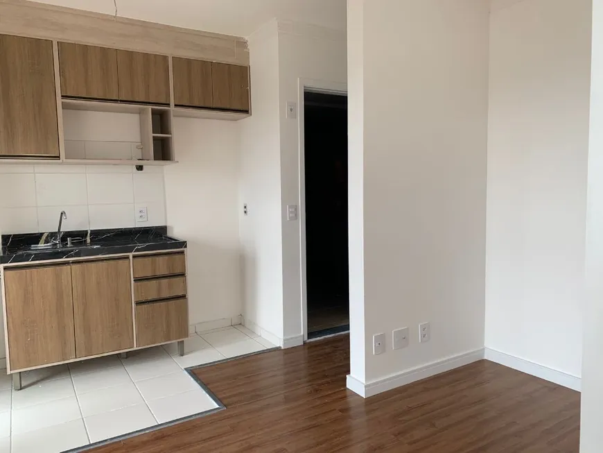 Foto 1 de Apartamento com 2 Quartos à venda, 39m² em Vila Tolstoi, São Paulo