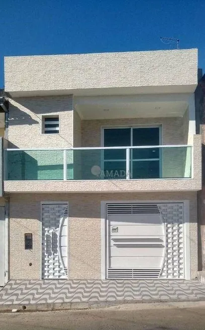 Foto 1 de Sobrado com 3 Quartos à venda, 145m² em Jardim Varan, Suzano