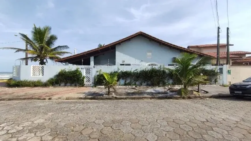 Foto 1 de Casa com 3 Quartos à venda, 161m² em Nova Peruíbe, Peruíbe