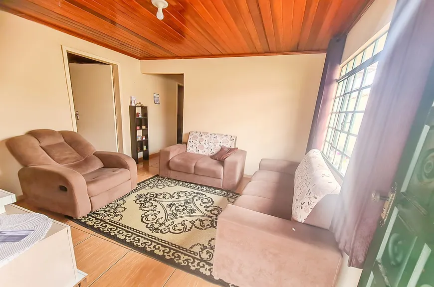 Foto 1 de Casa com 3 Quartos à venda, 150m² em Guaraituba, Colombo