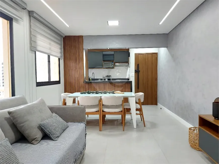 Foto 1 de Apartamento com 2 Quartos à venda, 66m² em Vila Mariana, São Paulo