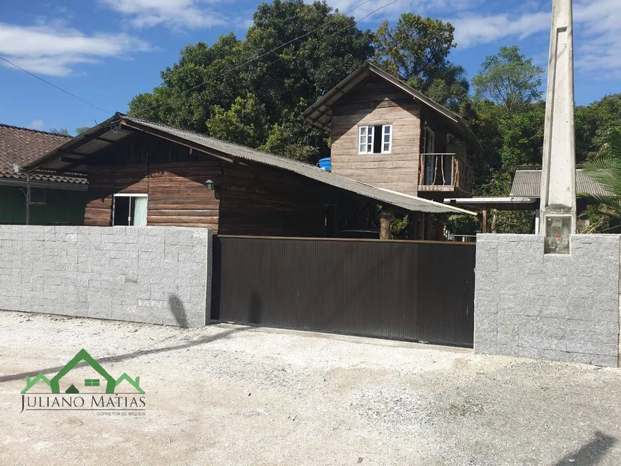 Foto 1 de Casa com 2 Quartos à venda, 110m² em Conquista, Balneário Barra do Sul